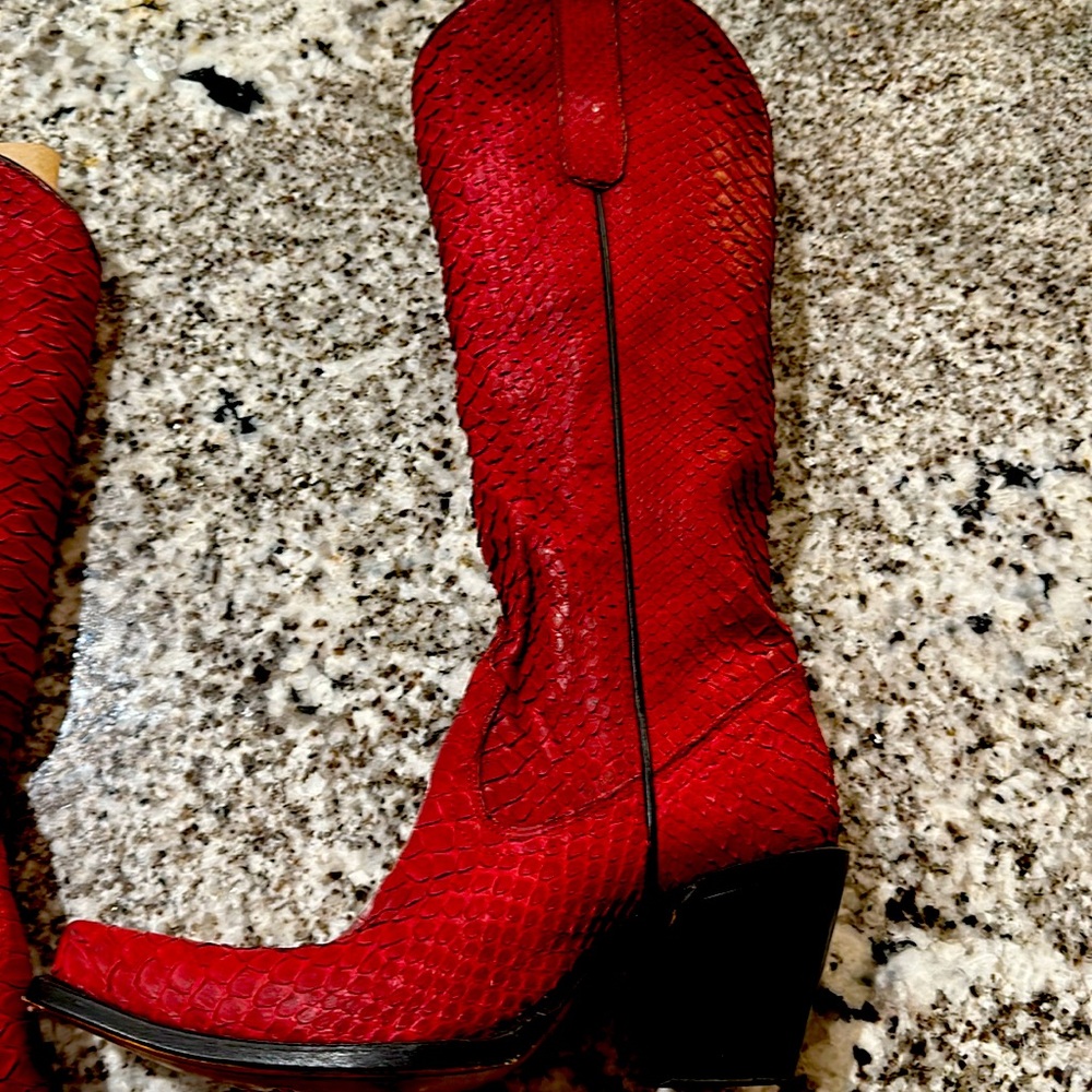 Red python tall top full exotic women’s cowgirl boots size 10